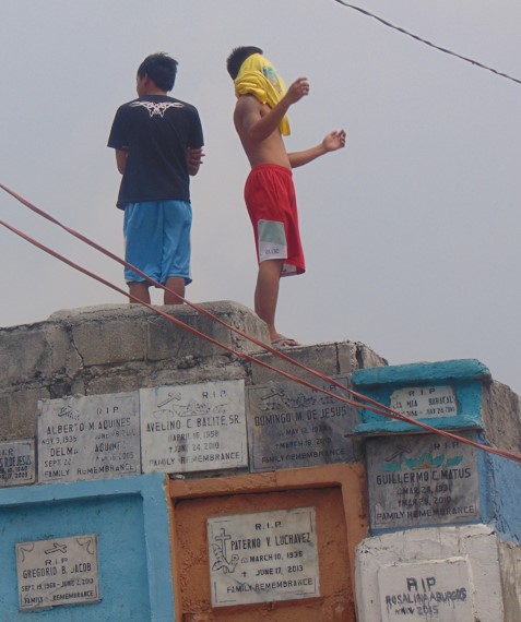 BUSCO COMPAERO/A CON TIEMPO Y LIBERTAD, QUE LE GUSTE ASIA Y AMERICA LATINA