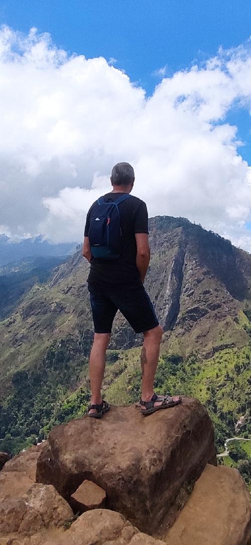 Compaera de viaje en grupo para Indonesia 
