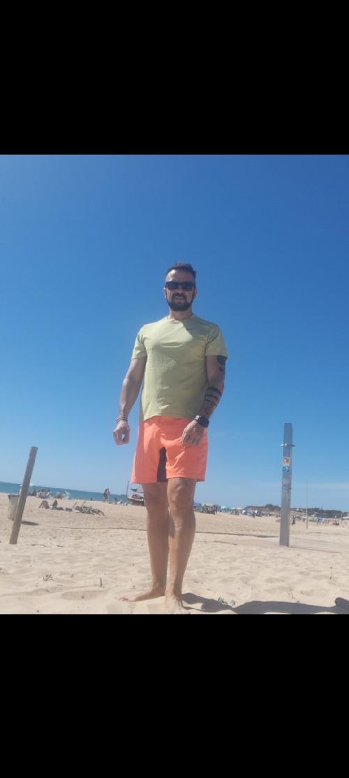 Cadiz playa ,conciertos etc