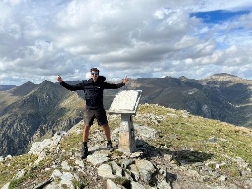 Busco compa�er@s para viajes varios / Senderismo a la monta�a m�s alta del pa�s