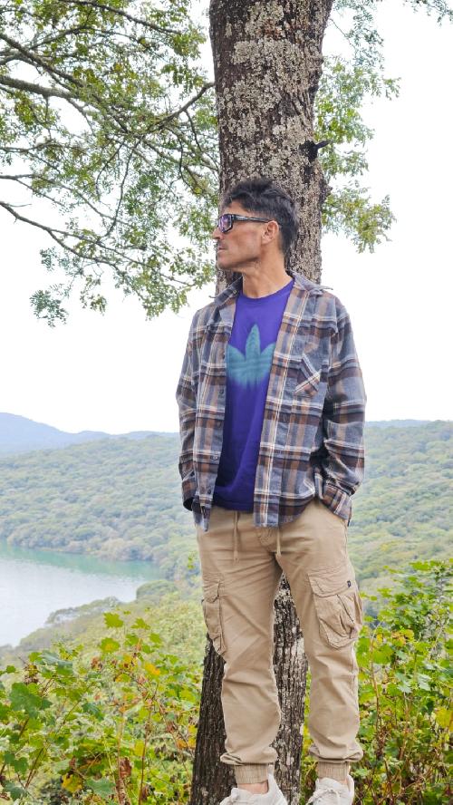 Busco Compa�era Para ir a Vietnan y Tailandia 